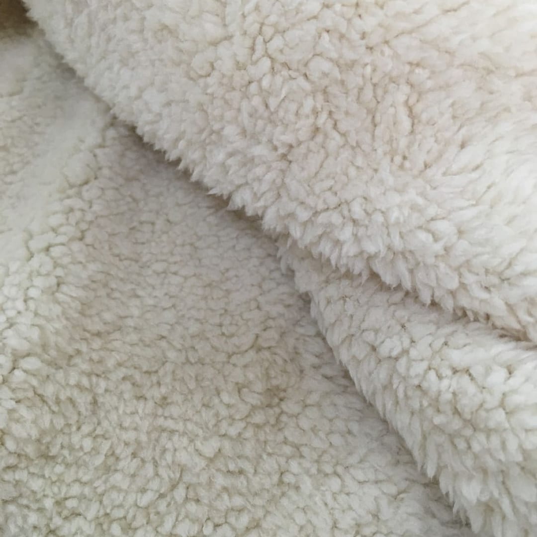 understanding-sherpa-fabric-types-properties-and-applications
