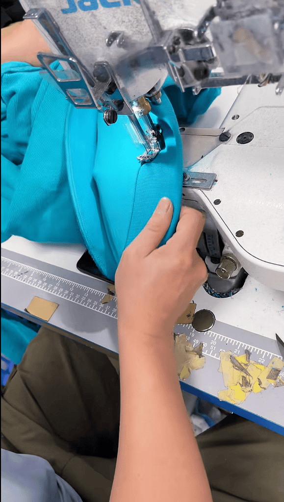 Hoodie Production Cost Hem Coverstitch